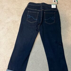**Santana Jeans Capri - Size 12 (NWT)**